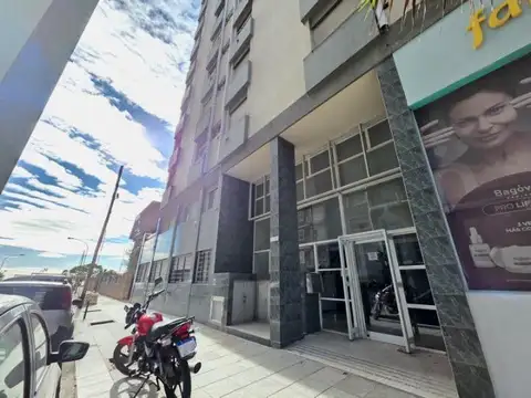 VENTA MONOAMBIENTE AMOBLADO – U$S 40.000 – ENTREGA U$S 25.000   CUOTAS