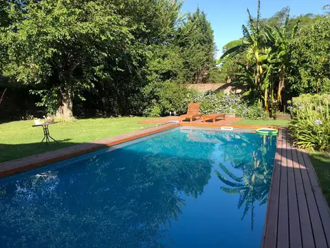 Casa 4 ambientes con 3 baños