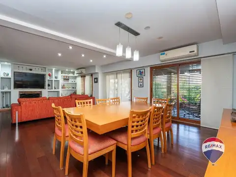 Venta casa 7 amb ascensor pileta Parque Patricios