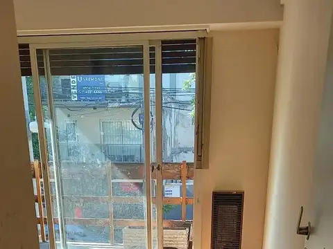 Departamento en Alquiler en Flores, $ 700.000
