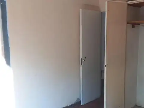 Departamento 12 ambientes con 1 baño