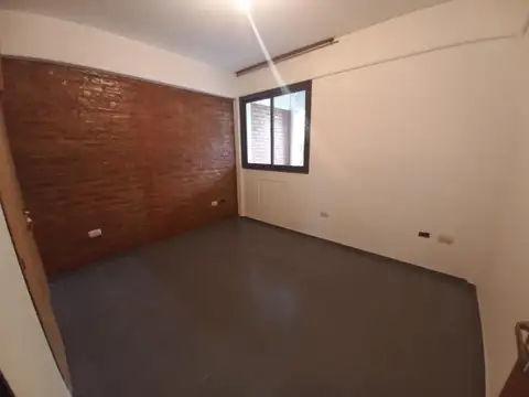 Departamento Centrico en Venta en San Juan, 2 dormitorios, Sin Cochera. US$68.000