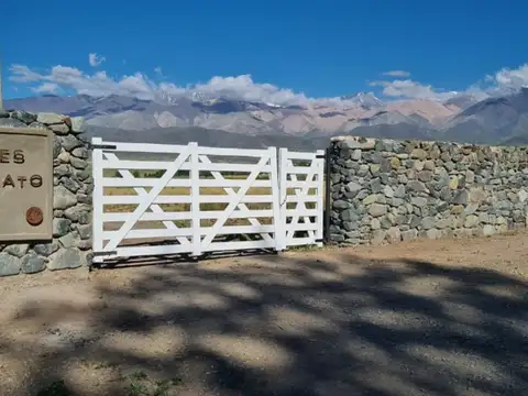 Terreno en Venta en La Carrera, USD 40.000
