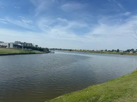 Casa en Venta en San Sebastian, USD 140.000