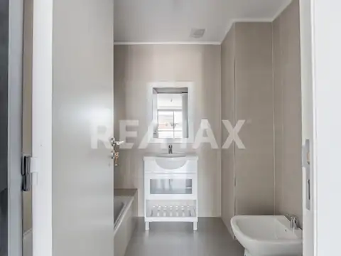 Depto Tipo Casa 3 ambientes con 2 baños