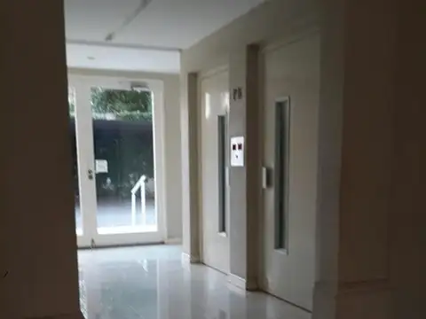 DEPARTAMENTO A LA VENTA EN CENTRO DE PILAR