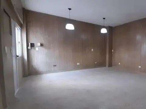 Departamento en Alquiler en Burzaco, $ 400.000