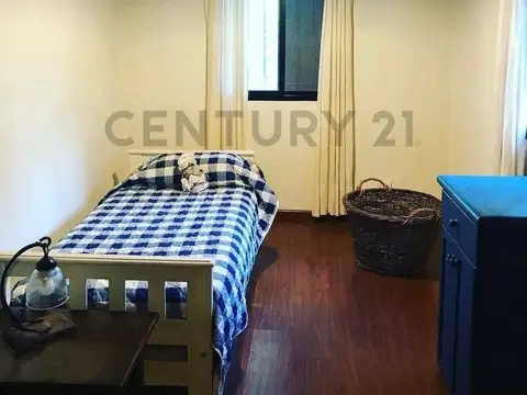 Venta de Casa, tres dormitorios en Abasto, La Plata.