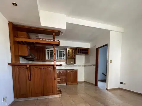 Depto Tipo Casa en Venta de 4 ambientes