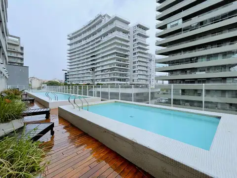 Loft de 111 m2 Apto Profesional  EN VENTA en Puerto de Olivos-Vias/Rio