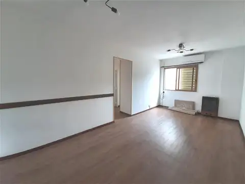 Directorio al 600, píso 8