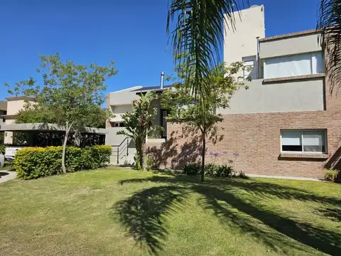 El Solar de Victoria , Piso 2