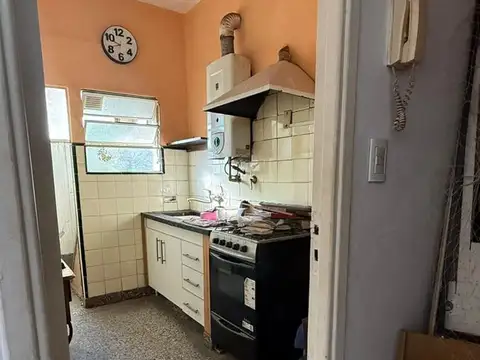 Depto Tipo Casa en Venta en Parque Chacabuco, USD 77.000