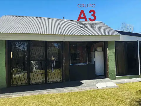 VIVIENDA + QUINCHO A POCOS METROS DE LA RUTA Y EL LAGO EN POTRERO DE GARAY- 895