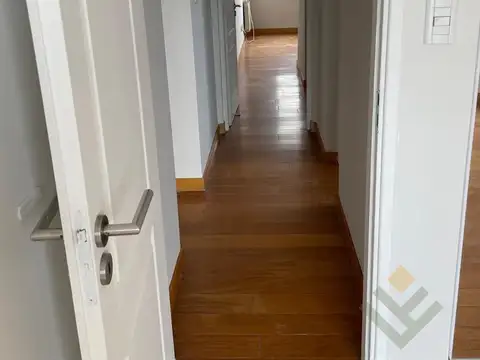 Departamento en Venta al Oeste