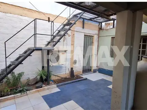 Depto Tipo Casa en Venta de 7 ambientes