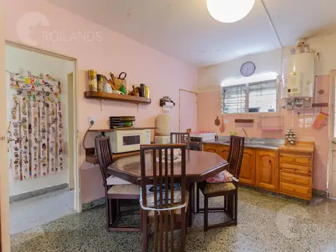 Casa 3 ambientes con 1 baño