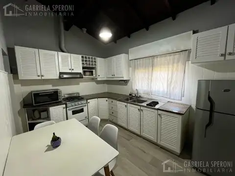 Casa 3 ambientes con 1 baño