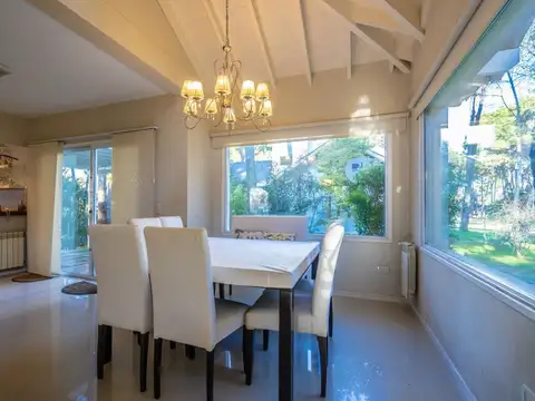 Casa en Alquiler Temporal en Pinamar Norte, USD 5.000
