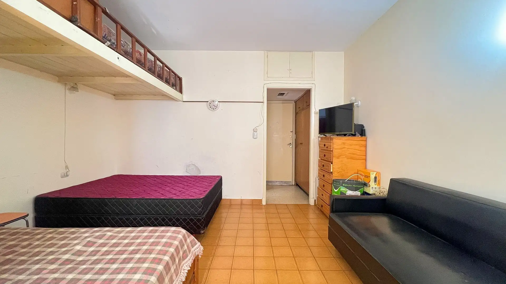 Venta dpto monoambiente zona Aldrey al frente
