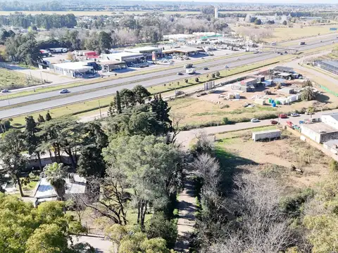 Terreno en Venta de 2303,0 m2