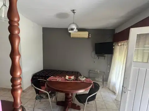 Depto Tipo Casa 2 ambientes con 1 baño