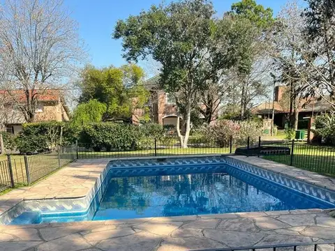 Casa en venta en Barrio Golfers