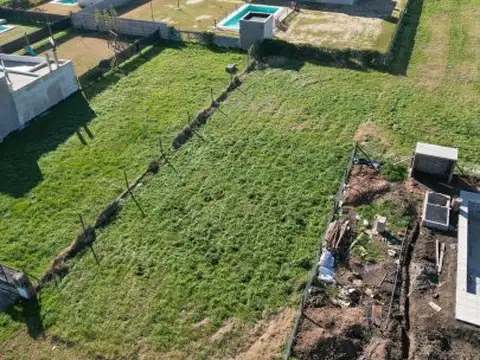 Necochea y Araoz , Piso No definido