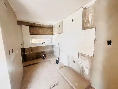 Casa 2 ambientes con 1 baño