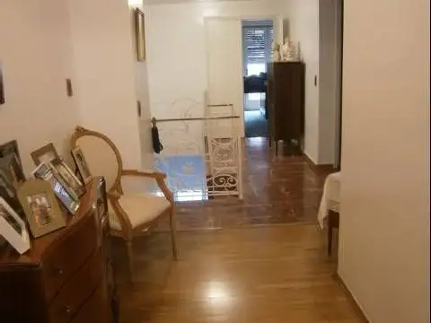 Depto Tipo Casa en Venta de 6 dormitorios