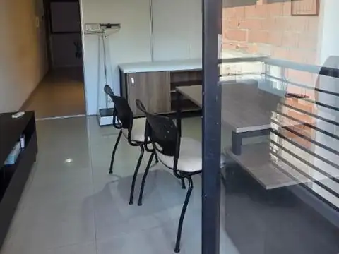 Alquiler de oficina en Barrio Almagro