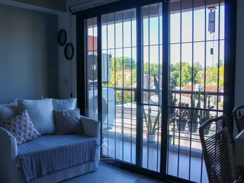 Departamento en Venta con 3 cocheras