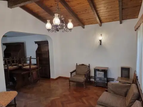 Casa en Alquiler 50 años