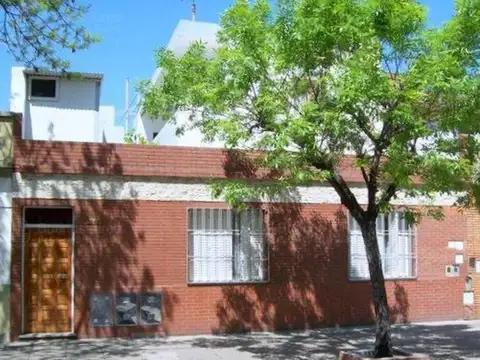 lote de 10m x 16m