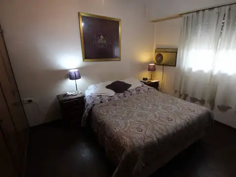 Depto Tipo Casa en Venta en Ramos Mejía, USD 140.000