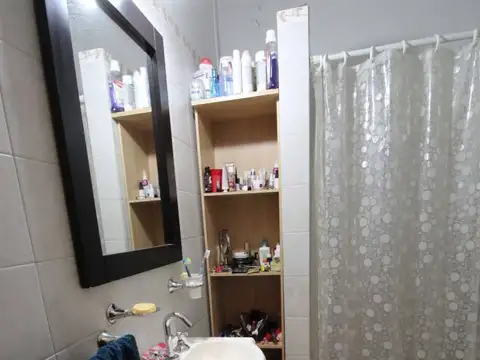 Depto Tipo Casa en Venta con 2 cocheras