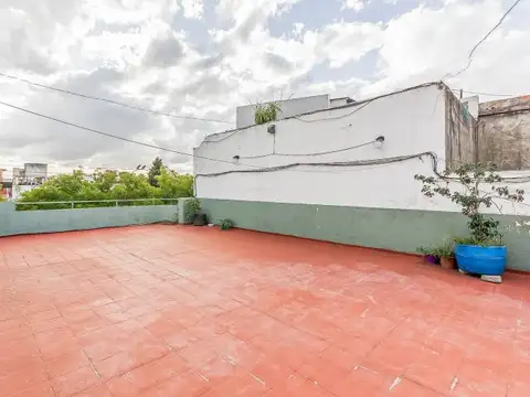 Depto Tipo Casa en Venta de 4 ambientes