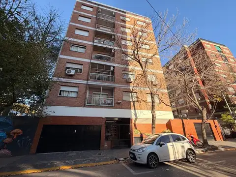 *CRÉDITO* HERMOSO DPTO 2 AMBS C/COCHERA Y BALCÓN, 5to FRENTE