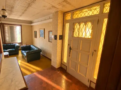 Casa en Venta en Alberdi, USD 163.000