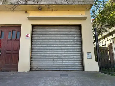 Cochera a metros de av. edison