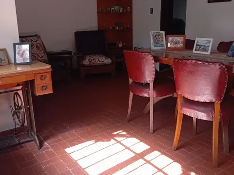 Olegario Victor Andrade 1600