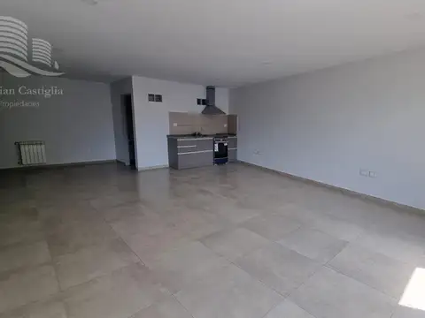 Oficina 4 ambientes con 2 baños