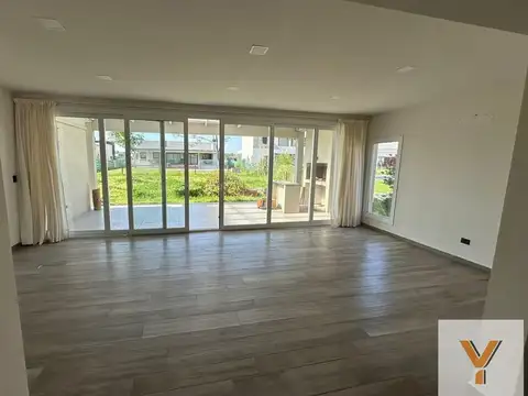 Casa en Alquiler al Noreste