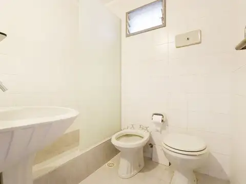 Depto Tipo Casa en Venta 56 años