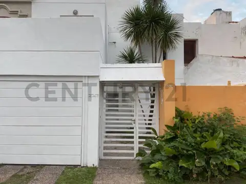 VENTA CASA DE 3 DORMITORIOS ALTO VERDE