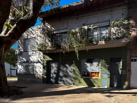 Casa en  Barrio Azcuenaga