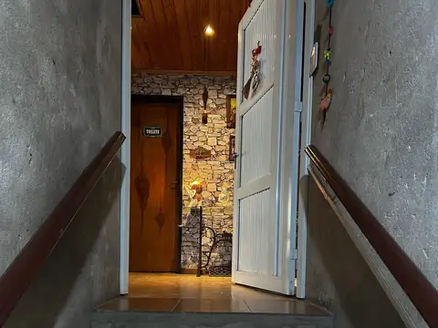 Casa en Venta en Azcuenaga, USD 150.000