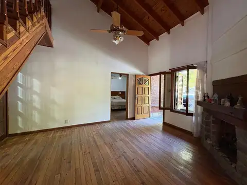 CASA EN VENTA ZÁRATE