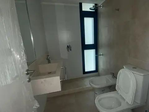 Departamento en  venta de dos dormitorios con cochera  en Rosario - Puerto Norte - Punta del Rio