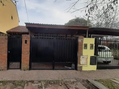 CASA EN ALQUILER